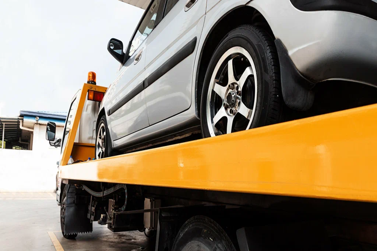 Acil Oto Kurtarma Çağırmadan Önce Bilmeniz Gereken 7 Önemli Detay